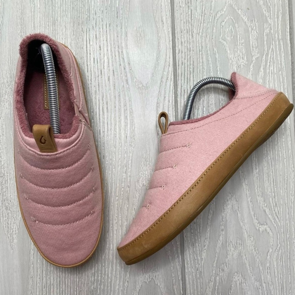 Olukai Lania Womens Size 7 Slip On Shoes Casual Comfort Pink Lined Slippers/Mocs